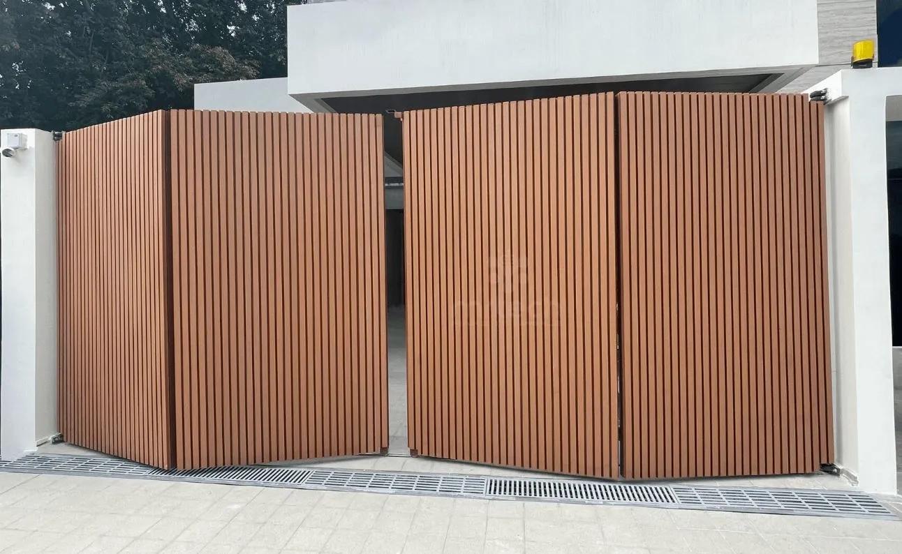 Tech Track Bi Folding Automatic Gate