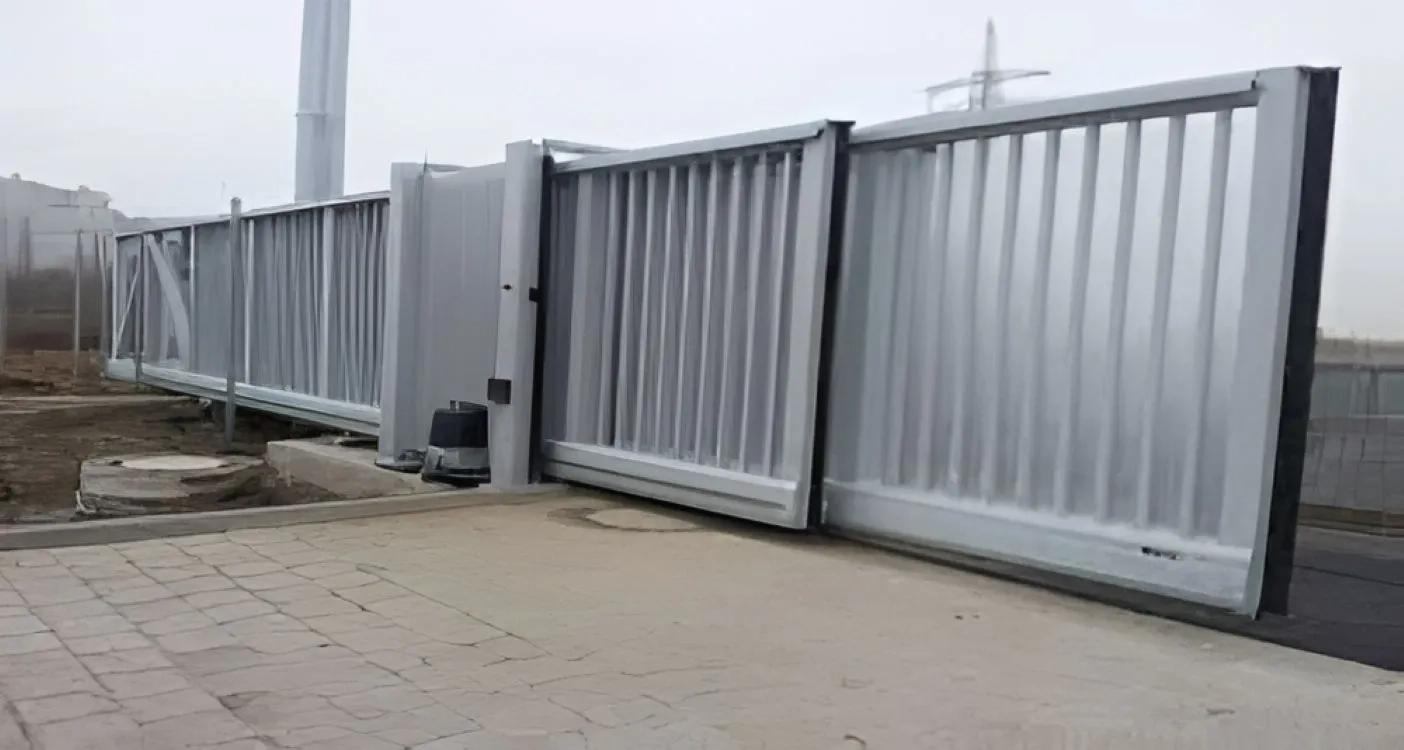 Rana Sliding Gate