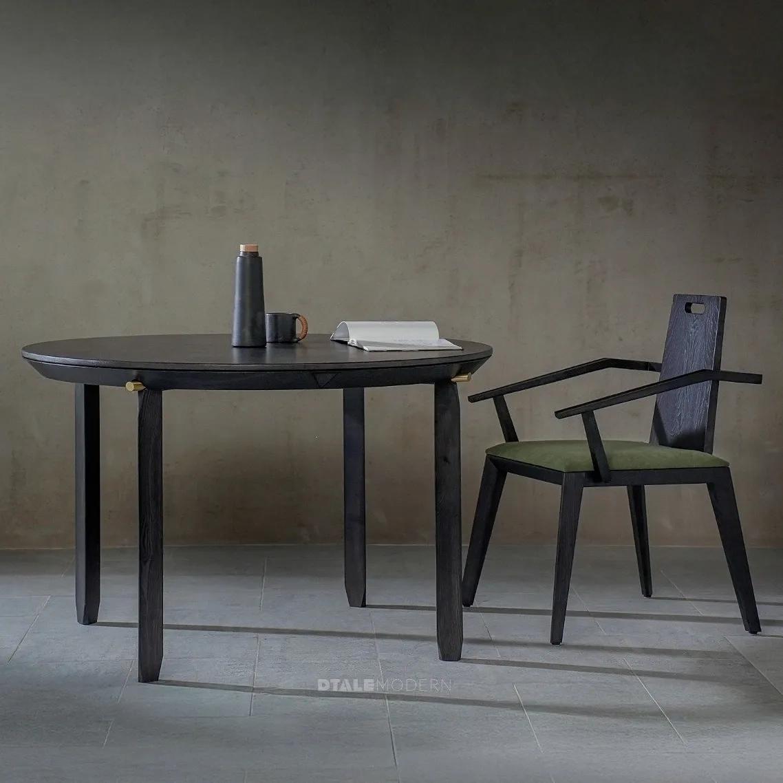Dtale Modern Situate Chair