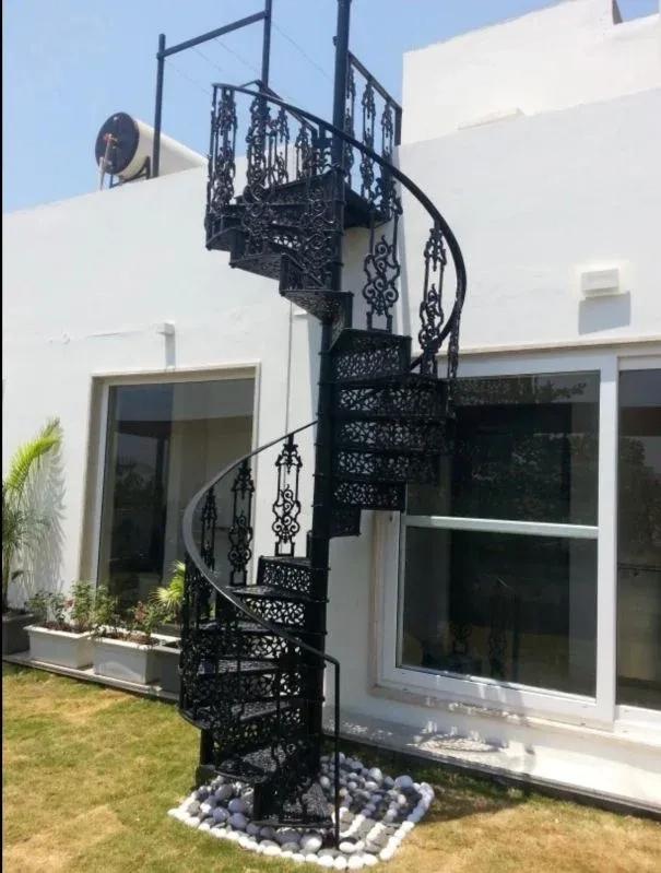 Rida Krafts Cast Iron Spiral Staircase 1