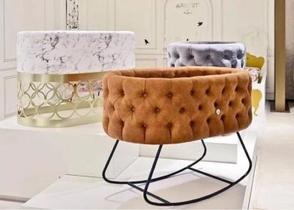 Wooden Twist Modern Luxury Bassinet with Curve Base Sleepy Baby Swing Cradle 1