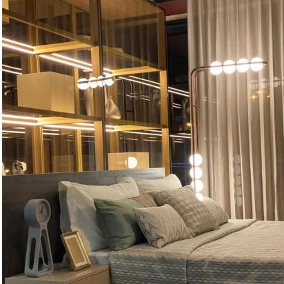 The Living Influence The L standing-Lamp