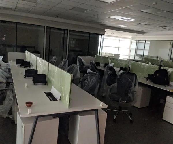 7Colours SGLAC Lacquered Glass - Workstation 4