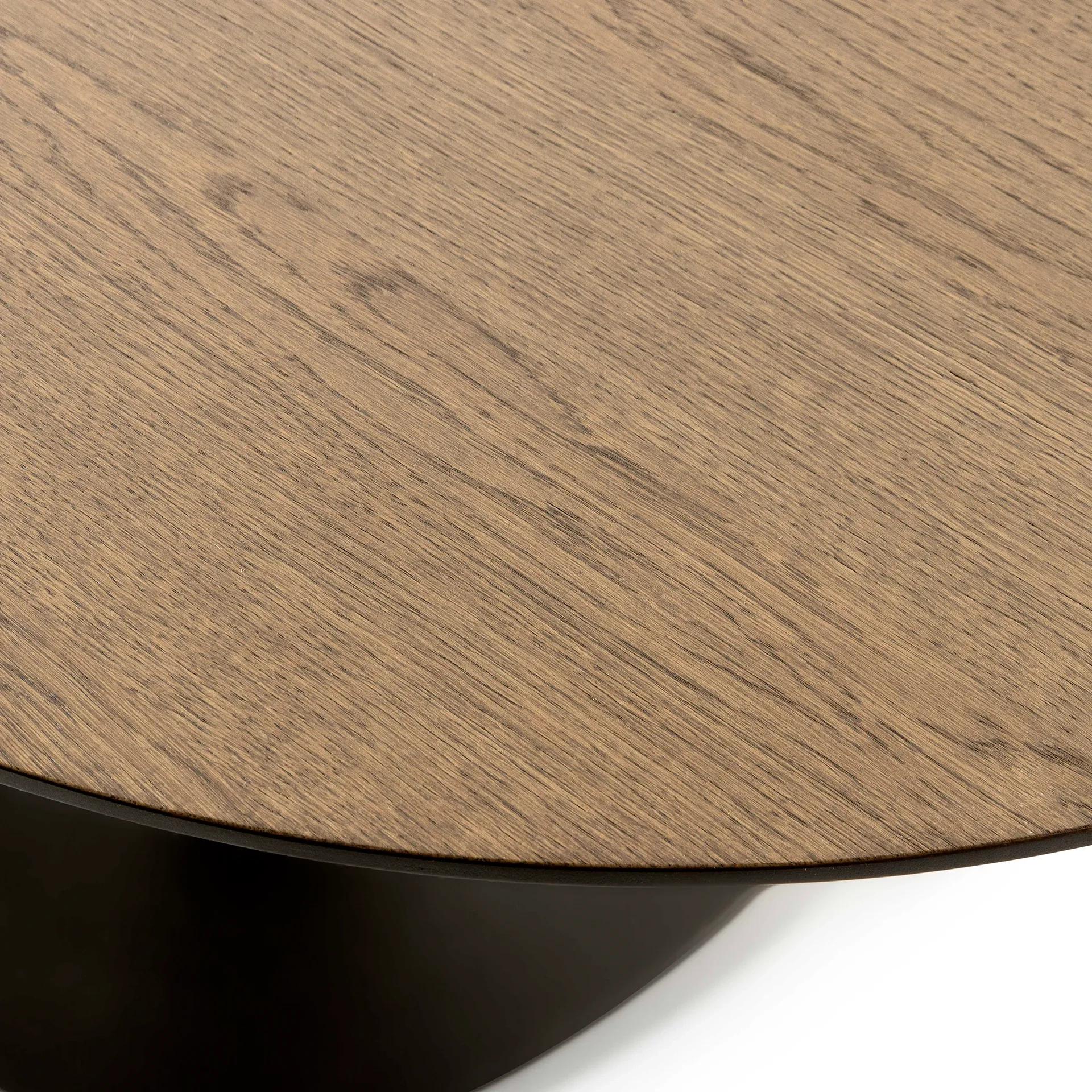 Leolux Taival - Dining Table 1