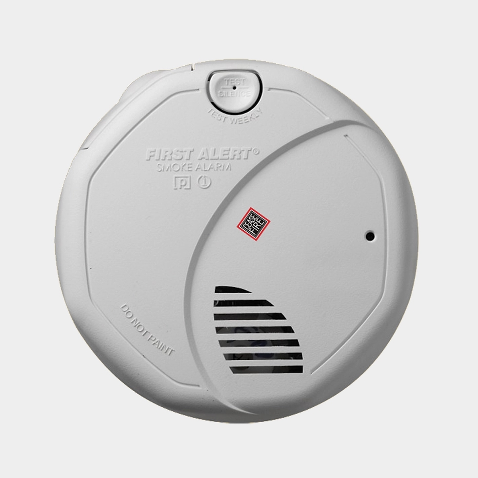 Smoke Detector Model DT by Ceasefire : Colours available: White